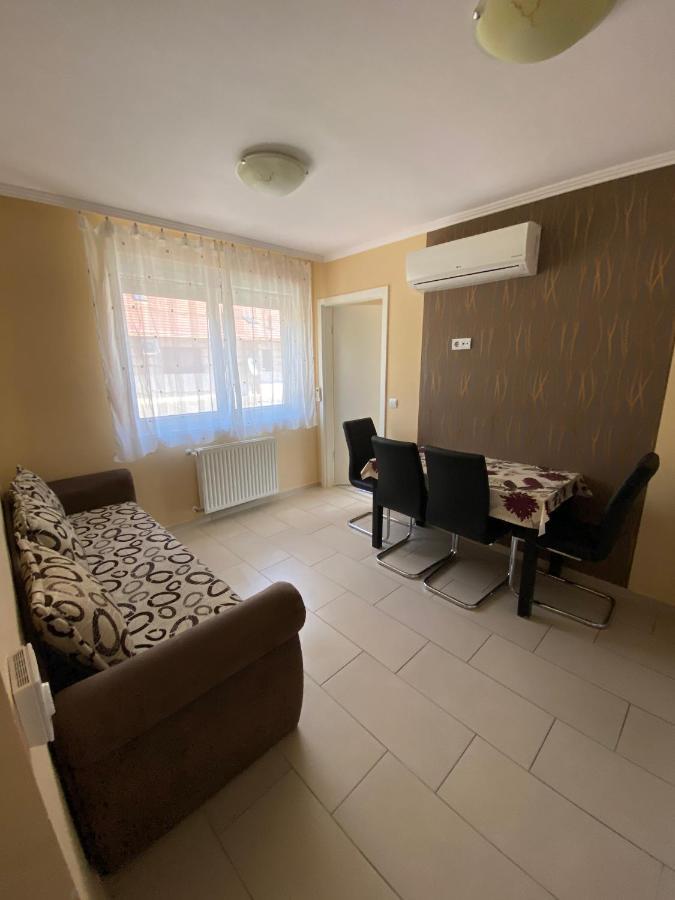 Kohl Wellness Apartman Siófok Exteriér fotografie