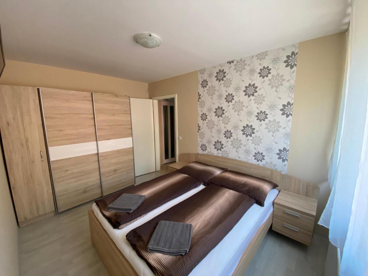 Kohl Wellness Apartman Siófok Exteriér fotografie