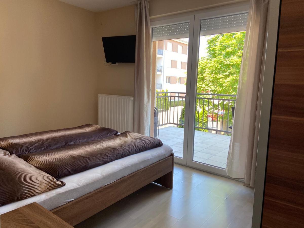 Kohl Wellness Apartman Siófok Exteriér fotografie