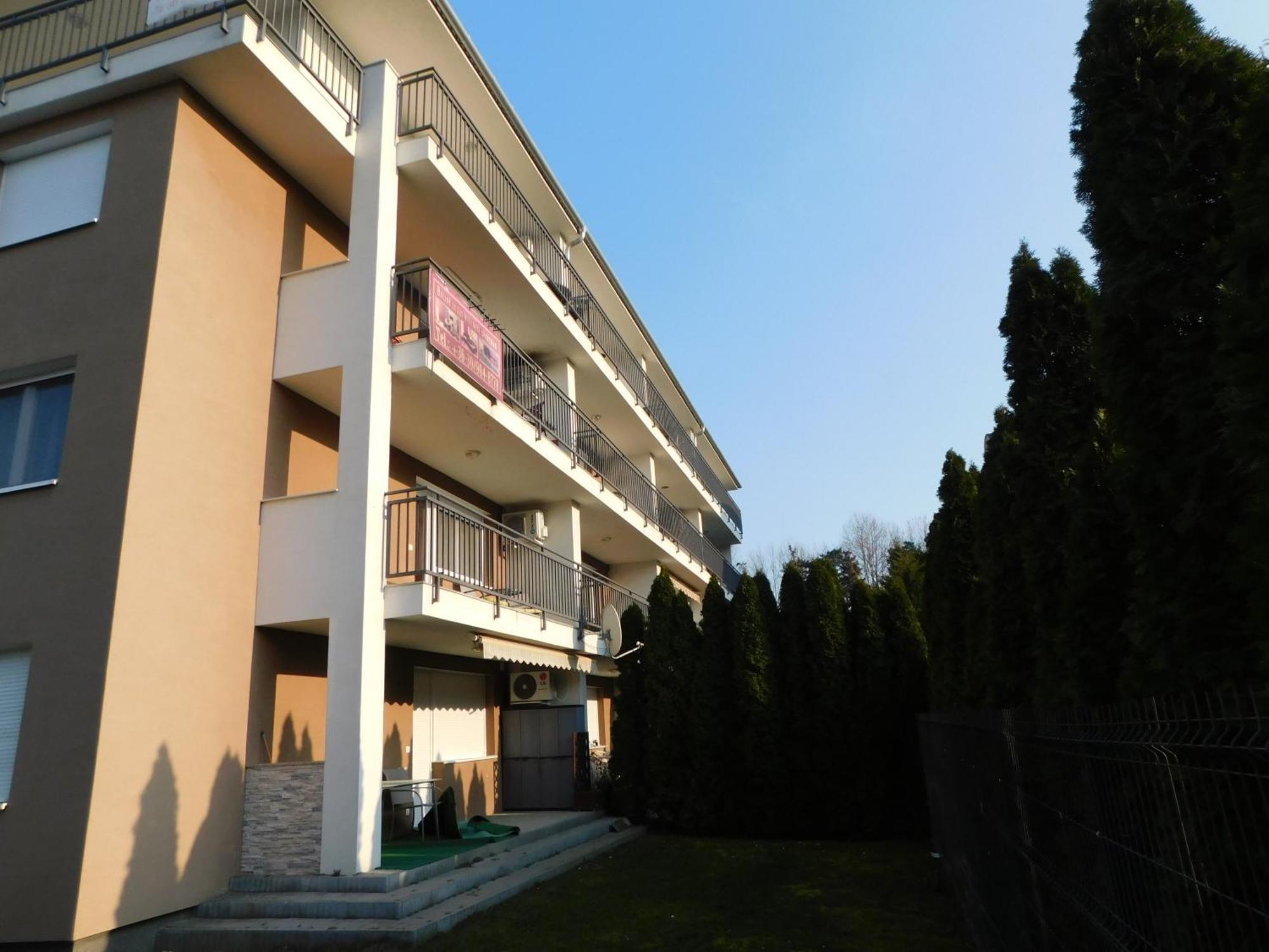Kohl Wellness Apartman Siófok Exteriér fotografie
