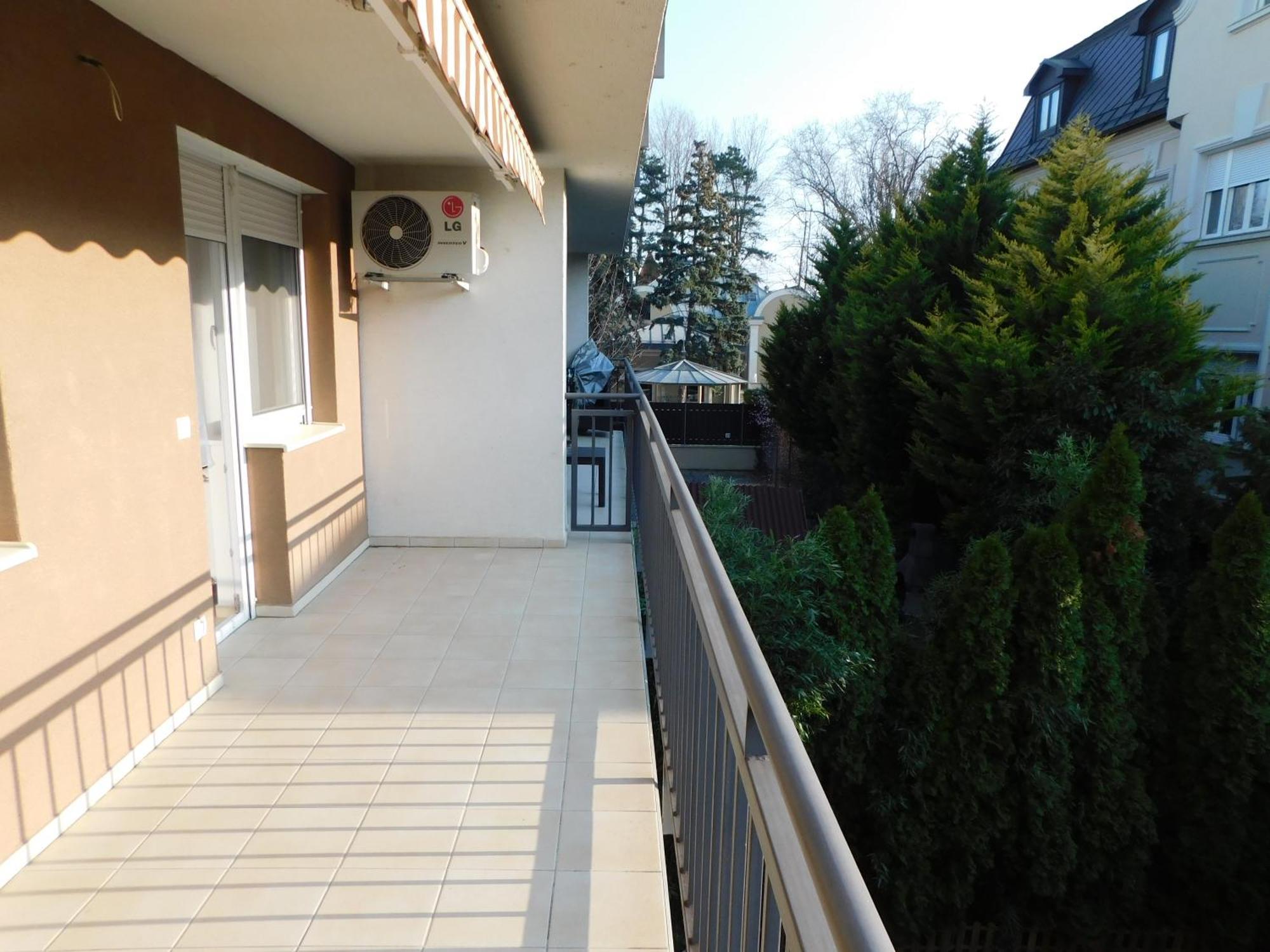 Kohl Wellness Apartman Siófok Exteriér fotografie
